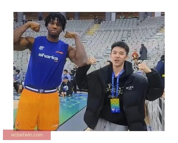 怀特塞德称赞CBA球员真实对抗少假摔体现尊重精神