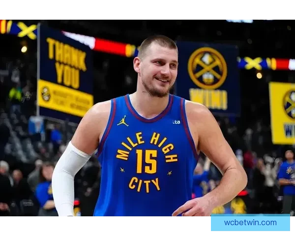 历史第一中锋！约基奇半场11助攻刷新生涯助攻纪录